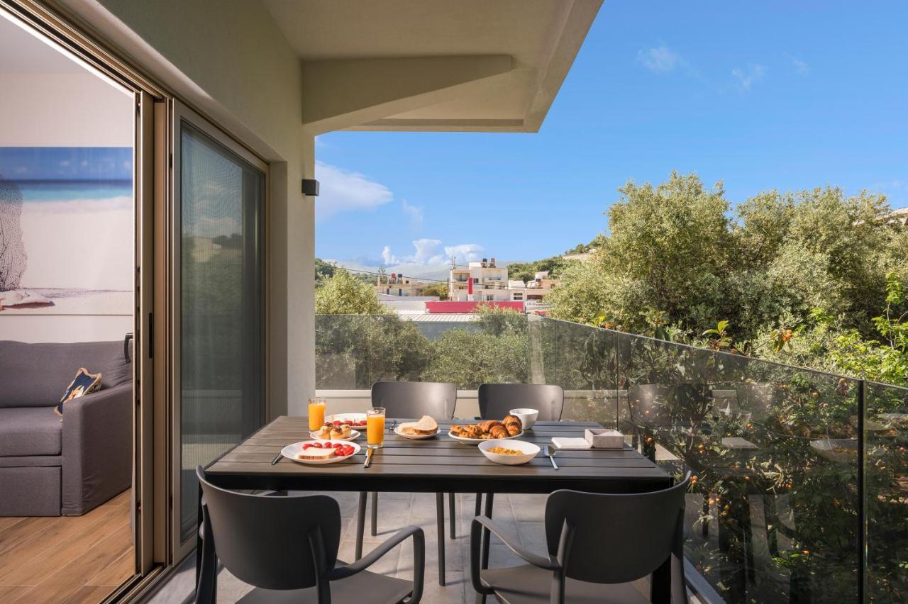 Aequor Luxury Rooms & Apartments Kato Daratso Buitenkant foto