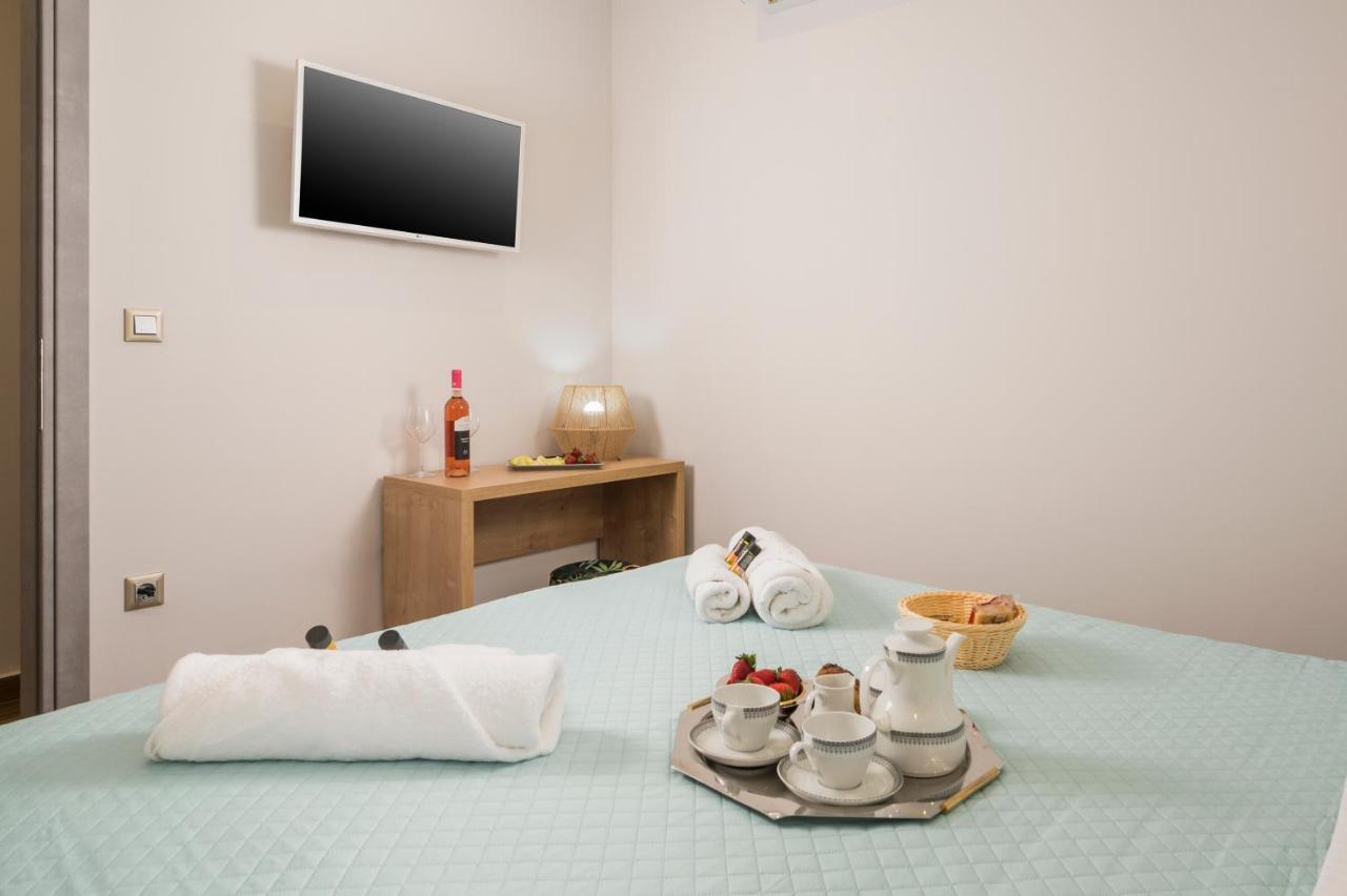 Aequor Luxury Rooms & Apartments Kato Daratso Buitenkant foto
